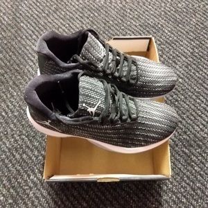 New Men’s Jordan Nike size 9.5